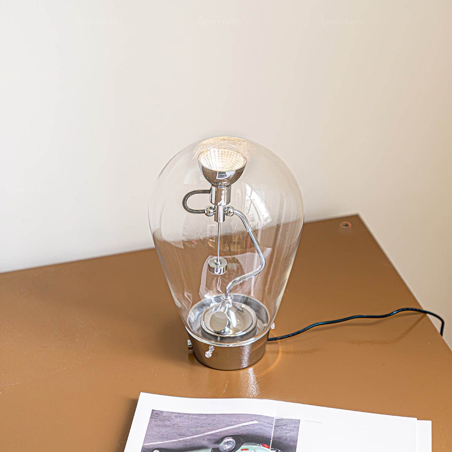 AirLuxe - Stylish Table Lamp