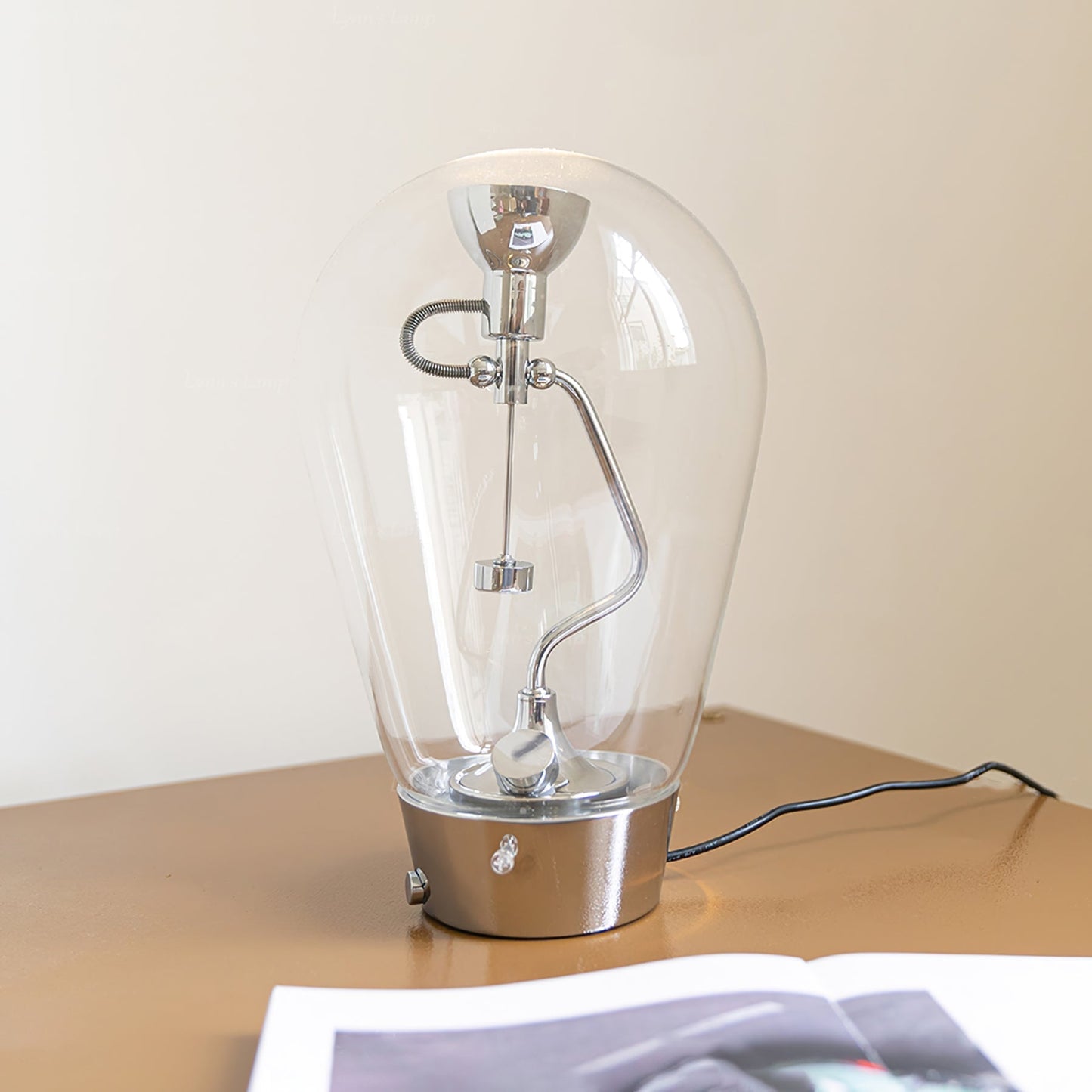 AirLuxe - Stylish Table Lamp
