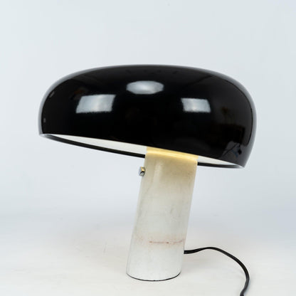 MarbleVista - Stylish Decorative Table Lamp